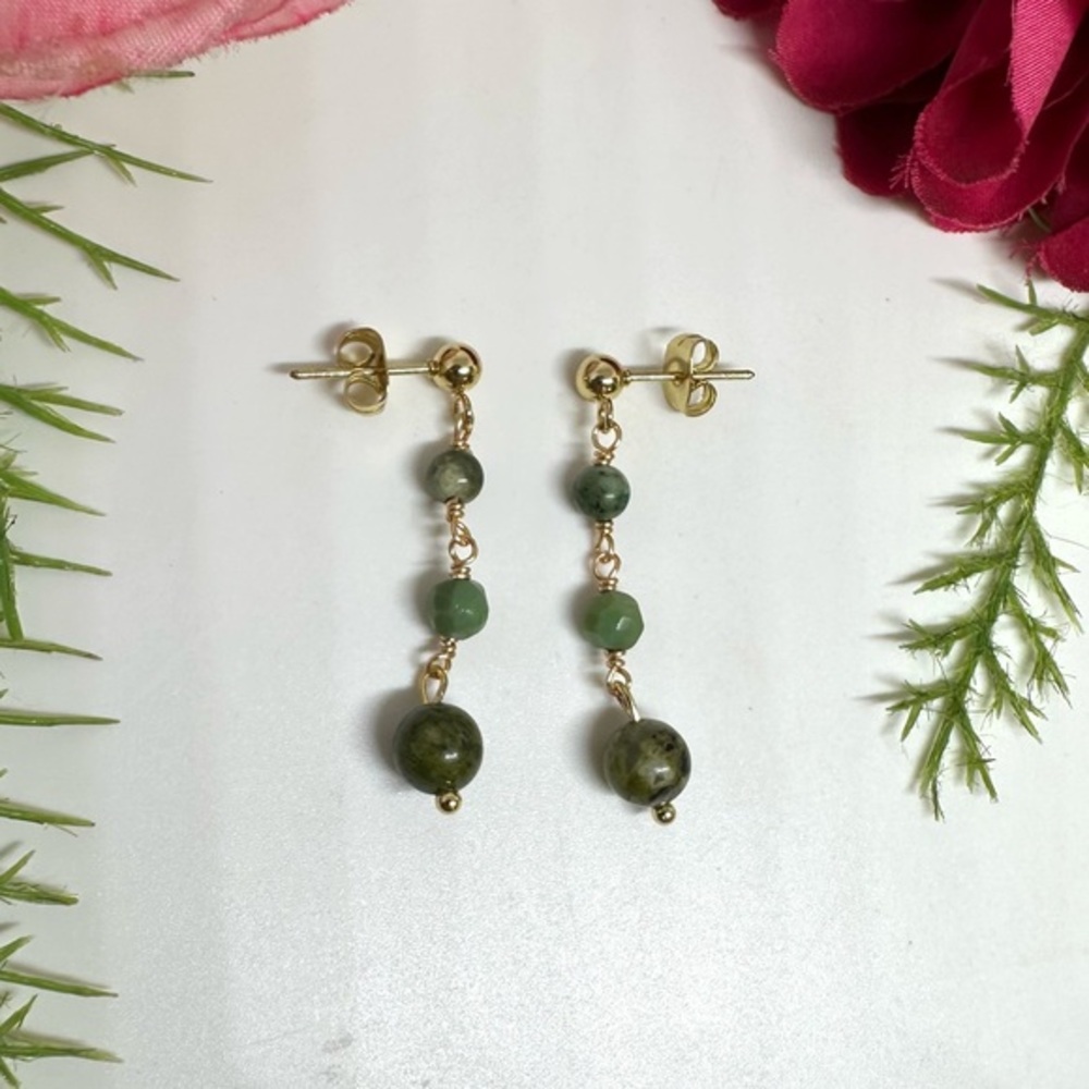 NEW⚜️Green Jasper Gemstone Beaded Earrings